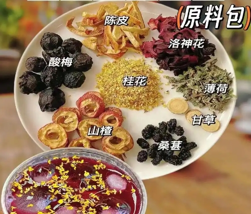 酸梅汤图片_酸梅汤的功效与作用及功能与主治